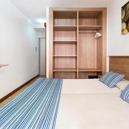 Doble Comoda Sin Cocina, Cerca De Playa Jardin, Con Piscina Y Wifi, En Puerto De La Cruz